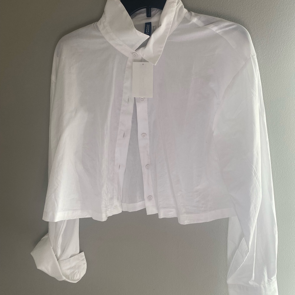 H&M cropped blouse